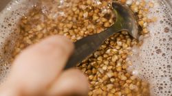 Jesz kaszę gryczaną? Ten błąd może zniszczyć jej wartości odżywcze
