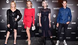 Gwiazdy na pokazie Mariusza Przybylskiego: Katarzyna Warnke, Roma Gąsiorowska, Daria Zawiałow