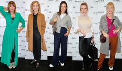 Tłum gwiazdy na pokazie mody: Kasia Glinka, Beata Ścibakówna, Ewa Kasprzyk, Joanna Racewicz, Lidia Popiel, Grażyna Wolszczak…