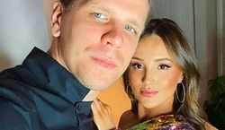 Sylwester 2022. Wojtek Szczęsny wystąpi z Mariną! Oto co zrobi na scenie TVP. Takich atrakcji nikt się nie spodziewał!