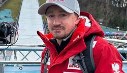 Adam Małysz wspomina trudne początki kariery. O wszystko musiał dbać sam, ale to jego zdjęcie z dawnych lat to sztos
