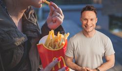 Można jeść fast foody i chudnąć? Michał Wrzosek ujawnia całą prawdę