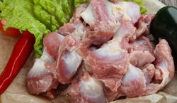 W czasach PRL wszyscy zjadali je ze smakiem. Dziś wielu krzywi się na samą myśl