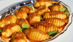 Szwedzkie ziemniaki zawojowały świat. Bajecznie wyglądają, smakują jak z ogniska