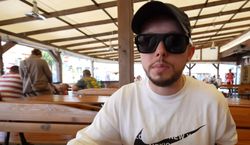 Nagrał film o malutkiej budce z burgerami. Nikt nie sądził, że to będzie miało takie skutki