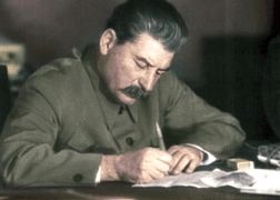 Fokus TV Stalingrad - ani kroku w tył!