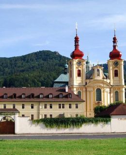 Klášter Hejnice - vzdělávací, konferenční a poutní dům