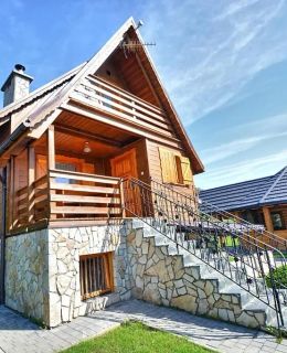 Jaworina - Apartamenty, Domki i Pokoje Solina