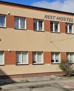 Rest Hostel Airport Modlin