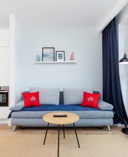 Marine Apartment 9B