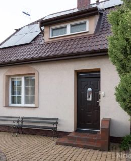 Barakuda Chałupy Domek letniskowy i Apartamenty