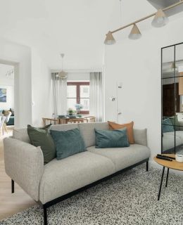 Piekary 13B | Przestronny Apartament | Biurko Poznań