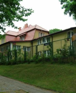 Hotel Pod Platanami Trzebnica