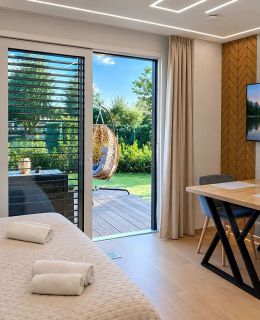 Zielona Ostoja - Pokoje i Apartamenty Nowa Sarzyna