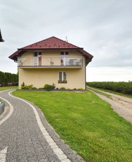 Gospodarstwo agroturystyczne Róża Wąwolnica