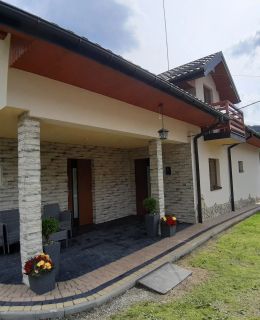 Apartamenty przy stoku narciarskim Wierchomla Mała