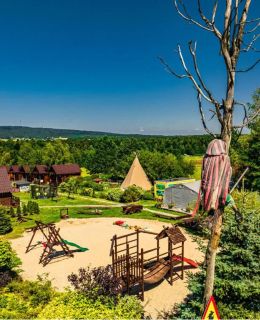 Siedlisko Carownica Family & Wellness Lechów
