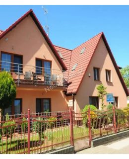 Pokoje i Apartamenty u Dawida Mrzeżyno