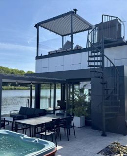 Dom na fali z jaccuzi, tarasy 50 m2 Dziwnów