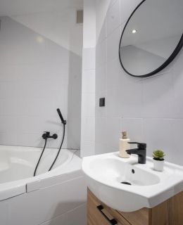 Penthouse Vibe & Widok na Ratusz | Stary Ratusz 3 min