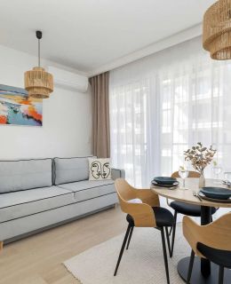 Zielona 1A | Jasny Apartament | Parking
