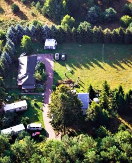 Leśna galeria dawniej agroturystyka u Mateusza Sarbsk