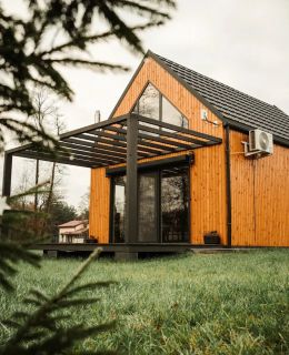 Rajsco - domek nad Jeziorem Budzisławskim