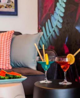 Flatbook Apartament Miami Vice z tarasem, basenem i garażem Krynica Morska