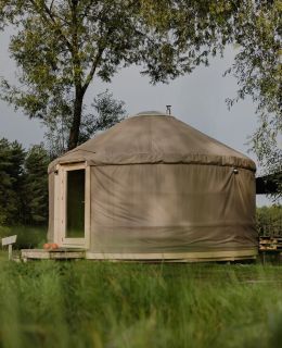 Cztery Stawy Glamp - Jurta i Namiot Ruda Różaniecka