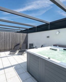 Apartamenty Sun&Snow w obiekcie Baltic Park Fort z jacuzzi