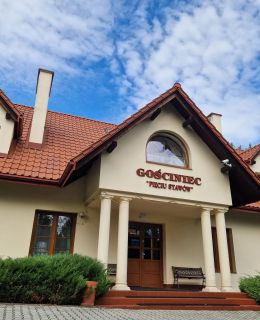 Gościniec Pięciu Stawów Ustrzyki Dolne