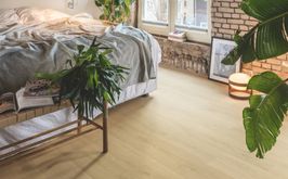 5 pomysłów na tanią i trwałą podłogę w sypialni