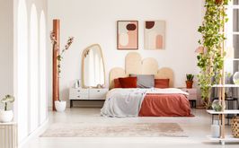 Sypialnia na parterze – o czym warto pamiętać?