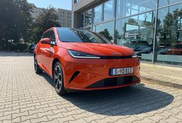 BYD Dolphin G DM-i