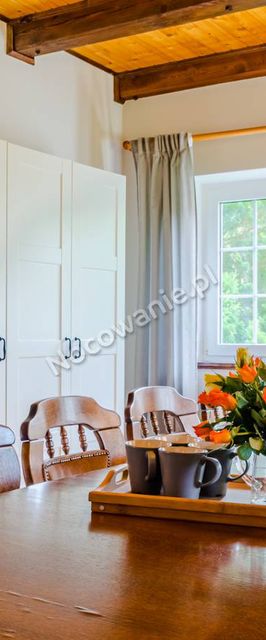 Całoroczny dom nad jeziorem z ogrodzoną posesją w sercu Mazur