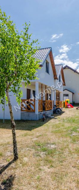 GOŚCINIEC NADMORSKI - DOMKI I APARTAMENTY