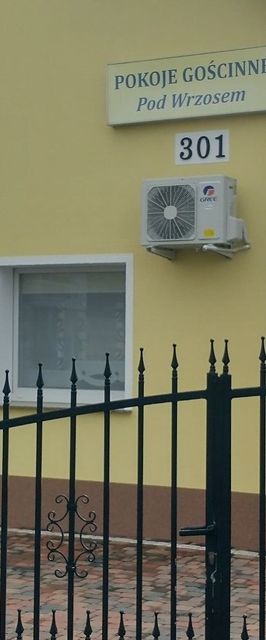 Pod Wrzosem - Noclegi Pracownicze, Pokoje Gościnne