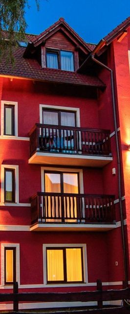 Willa Karmazynowa Przystań