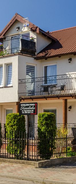 Pokoje gościnne i domki Karolinka