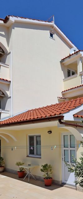 Apartmanok Internet Hozzáféréssel Lopar, Rab - 14804 Lopar