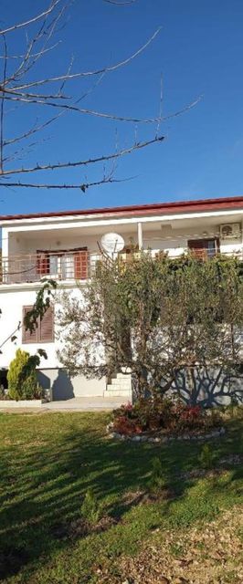 Apartment Tomić Seline