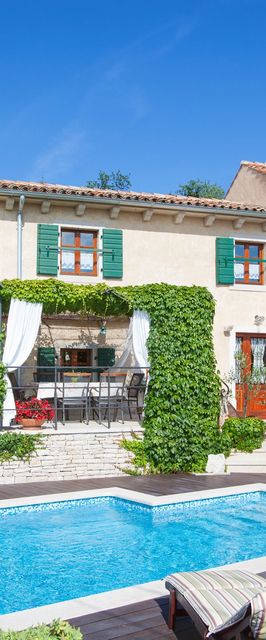 Luxusvilla Medencével Trget, Rasa - 7247 Trget