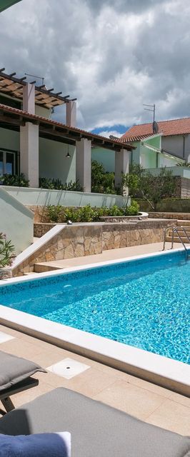 Ház Családok Részére Medencével A Tenger Mellett Razanj, Rogoznica - 13738 Ražanj