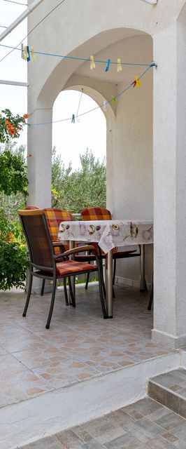 Apartmanok A Tenger Mellett Pisak, Omis - 15177 Pisak