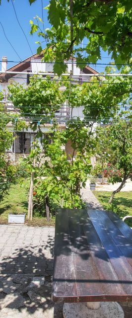 Apartmanok Parkolóhellyel Vodice - 15228