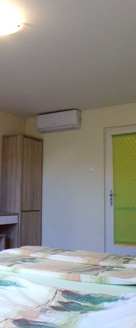 Hold-on Apartman Gyula