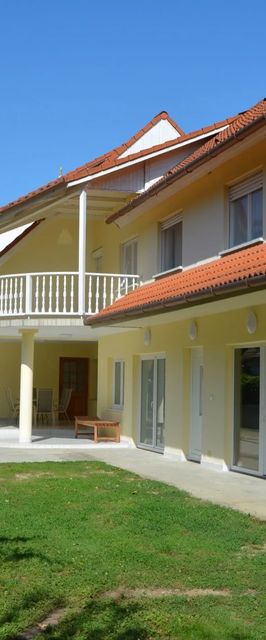 Villon Apartmanház Balatonlelle