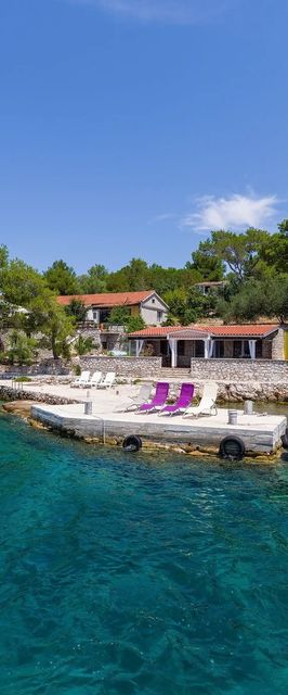 Robinzoni Apartmanok A Tenger Mellett Lavdara, Dugi Otok - 435 Lavdara