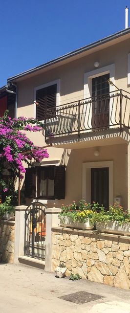 Apartmanok A Tenger Mellett Mirca, Brac - 2886 Mirca