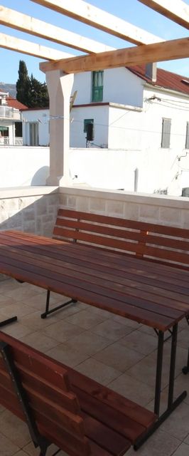 Nyaralóház A Tenger Mellett Kastel Novi, Kastela - 7554 Kaštel Novi